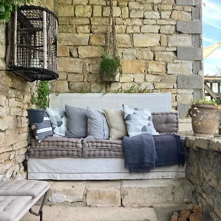 Bed & Breakfast No12 3*