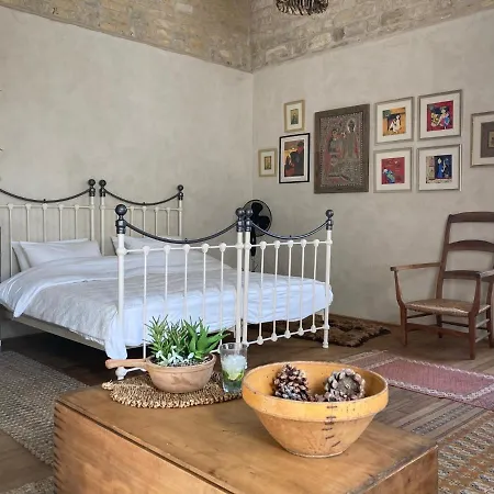 No12 Bed & Breakfast