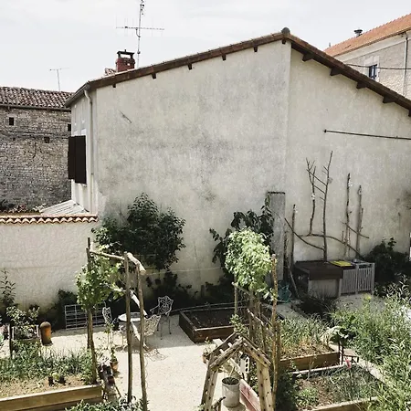 ベッド・アンド・ブレックファスト No12 3*