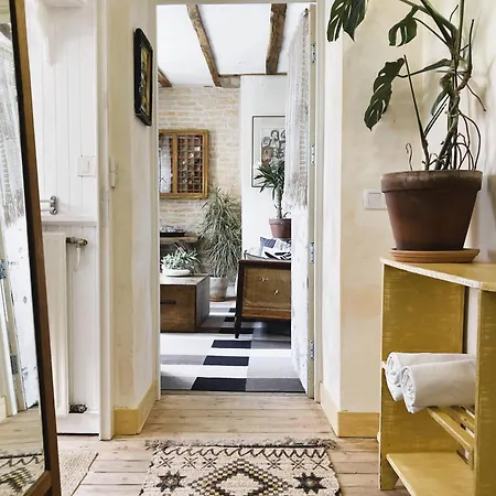 No12 ベッド・アンド・ブレックファスト 3*