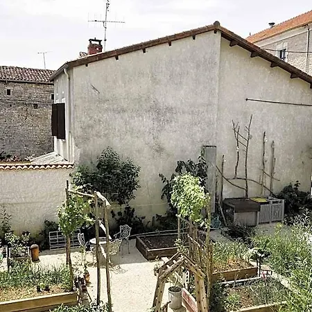 Bed & Breakfast No12 3*