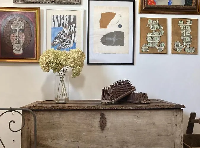 Bed & Breakfast No12